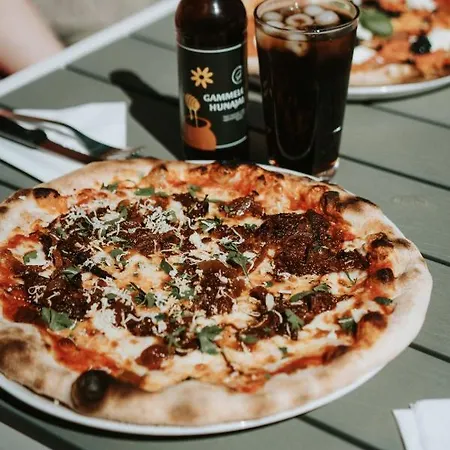 Gammelgard Pizza & Padel Nauvo